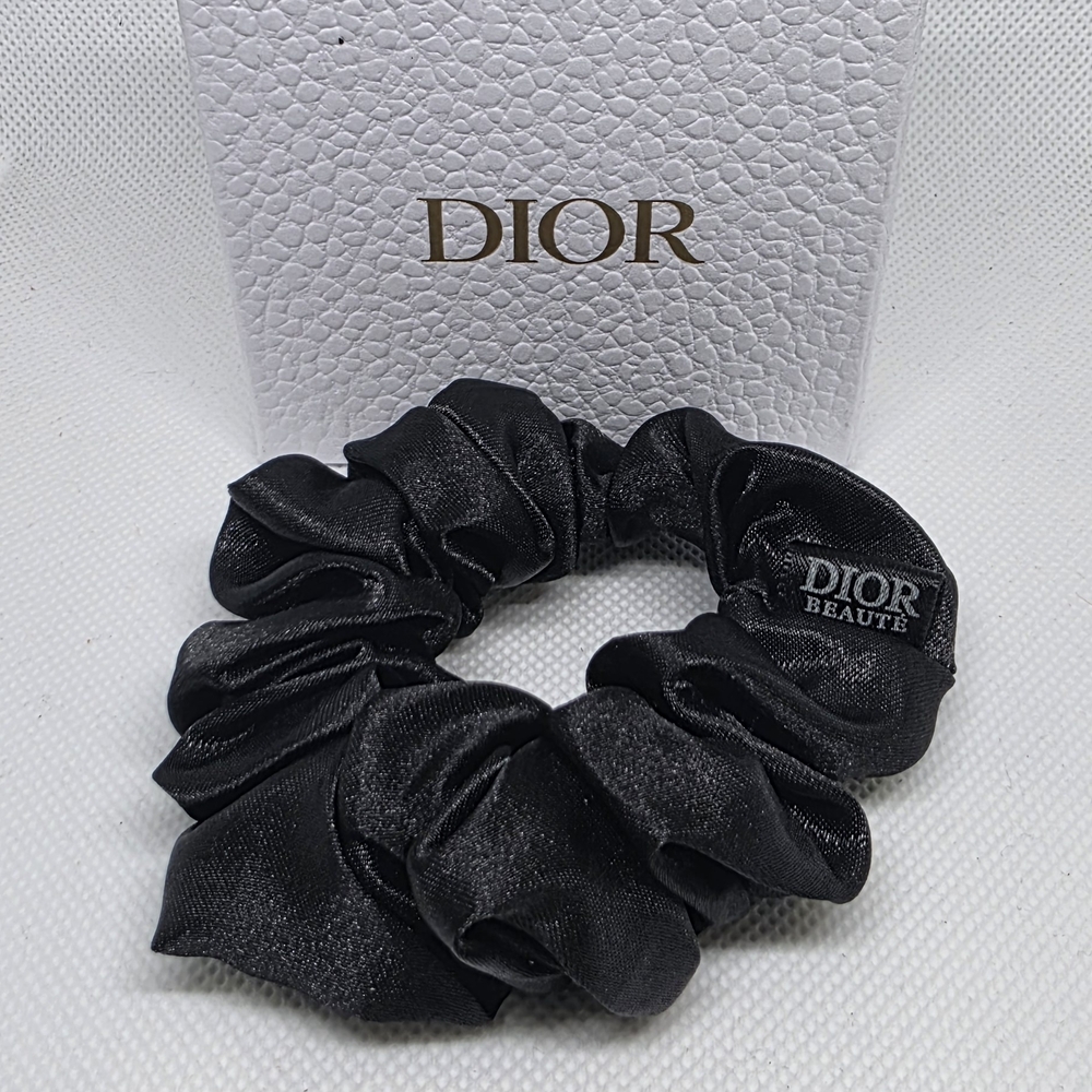 Dior Luxe Black Satin Hair Accessory - Picture 1 of 2
